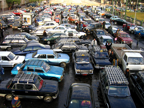 Cairo traffic jam by tronics (Creative Commons License) on Flickr